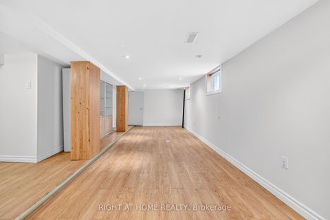 Photo 39 at 1109 Greenwood Avenue, East York, Toronto
