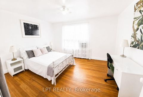 Photo 17 at 1314 Dupont Street, Junction, Toronto