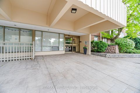 Photo 2 at 701 - 1 Four Winds Drive, York University Heights, Toronto