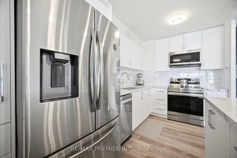 Photo 15 at 701 - 1 Four Winds Drive, York University Heights, Toronto