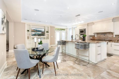 Photo 16 at 1 Lissom Crescent, Newtonbrook West, Toronto