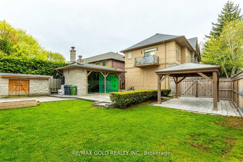 Photo 38 at 1 Lissom Crescent, Newtonbrook West, Toronto