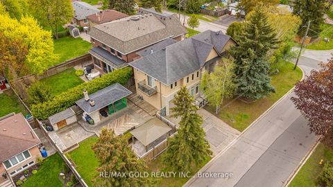 Photo 44 at 1 Lissom Crescent, Newtonbrook West, Toronto