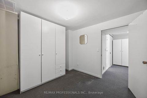 Photo 23 at 4 Bigham Crescent, West Deane, Toronto