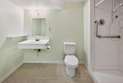 Photo 24 at 4 Bigham Crescent, West Deane, Toronto