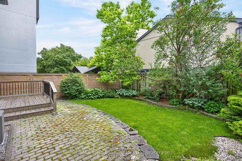 Photo 29 at 4 Bigham Crescent, West Deane, Toronto