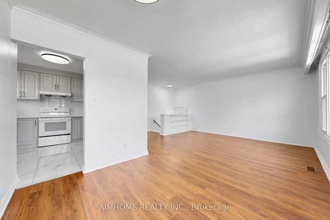 Photo 11 at 4 Pelmar Place, Woburn, Toronto