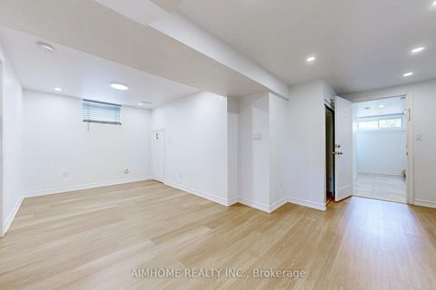 Photo 30 at 4 Pelmar Place, Woburn, Toronto