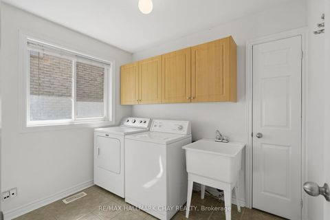 Photo 21 at 109 Sovereigns Gate, Shore, Barrie