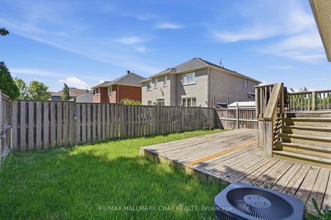 Photo 39 at 109 Sovereigns Gate, Shore, Barrie