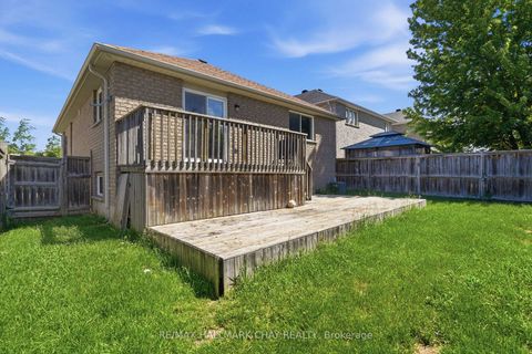 Photo 40 at 109 Sovereigns Gate, Shore, Barrie