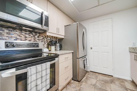 Photo 5 at 602 - 1555 Finch Avenue E, Don Valley Village, Toronto