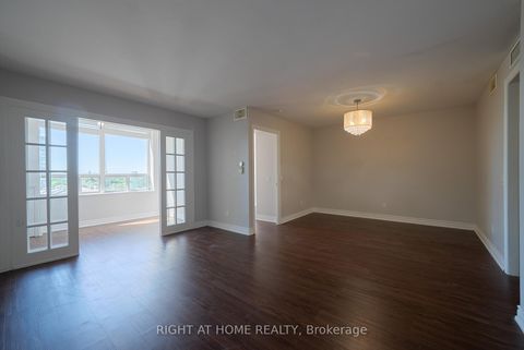 Photo 2 at 709 - 115 Omni Drive, Bendale, Toronto