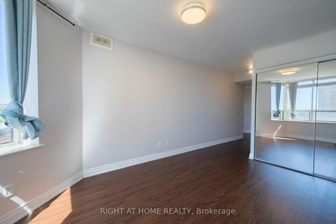 Photo 6 at 709 - 115 Omni Drive, Bendale, Toronto