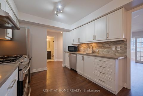 Photo 10 at 709 - 115 Omni Drive, Bendale, Toronto