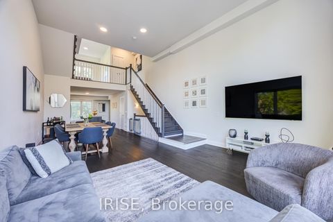 Photo 9 at 12 - 169 JONES Avenue, South Riverdale, Toronto