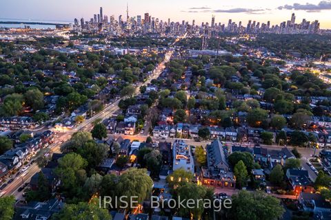 Photo 32 at 12 - 169 JONES Avenue, South Riverdale, Toronto