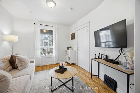Photo 3 at 51 Perth Avenue, Dufferin Grove, Toronto