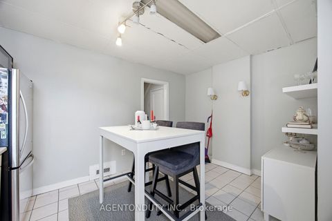Photo 8 at 51 Perth Avenue, Dufferin Grove, Toronto