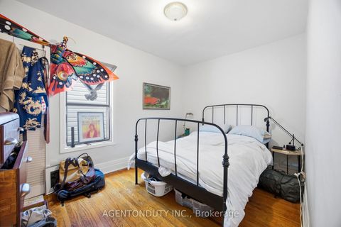 Photo 15 at 51 Perth Avenue, Dufferin Grove, Toronto