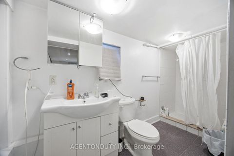 Photo 25 at 51 Perth Avenue, Dufferin Grove, Toronto