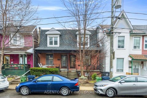 Photo 31 at 51 Perth Avenue, Dufferin Grove, Toronto