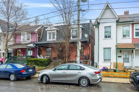 Photo 32 at 51 Perth Avenue, Dufferin Grove, Toronto