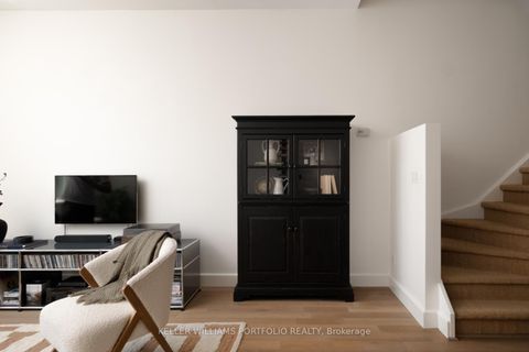 Photo 10 at 209 - 235 Medland Street, Junction Area, Toronto