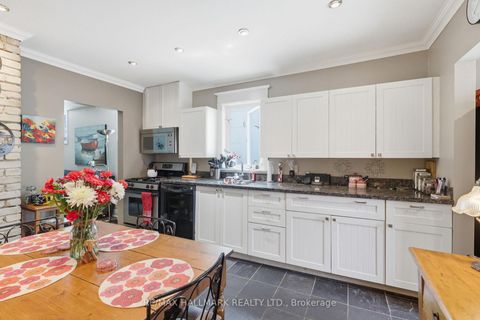 Photo 10 at 44 August Avenue, Oakridge, Toronto