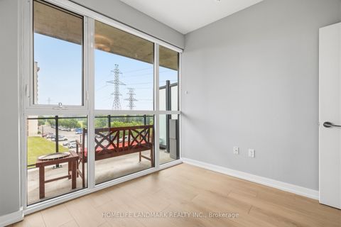 Photo 13 at 307 - 3237 Bayview Avenue, Steeles, Toronto