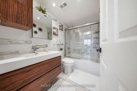 Photo 15 at 1915 - 233 Beecroft Road, Willowdale West, Toronto