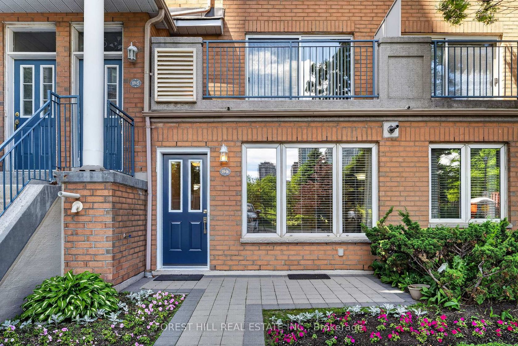 16 - 119 Omni Drive, Bendale, Toronto 