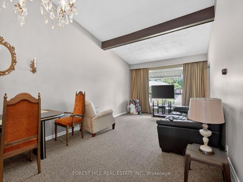 Photo 2 at 43 Lanyard Road, Humbermede, Toronto