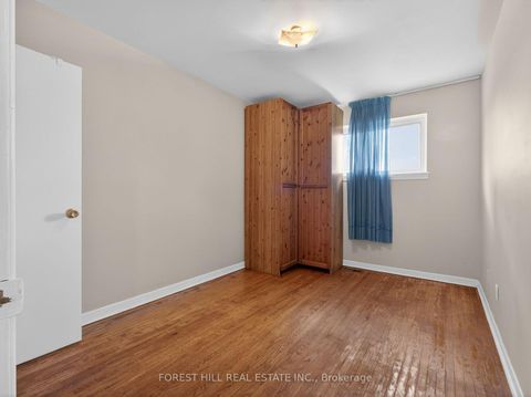 Photo 5 at 43 Lanyard Road, Humbermede, Toronto