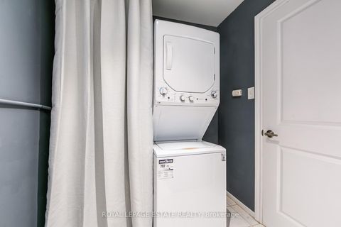 Photo 21 at 72 - 1209 Queen Street E, South Riverdale, Toronto