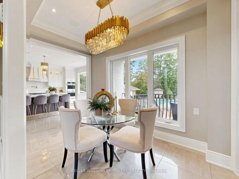 Photo 9 at 75 Rachelle Court, Kleinburg, Vaughan