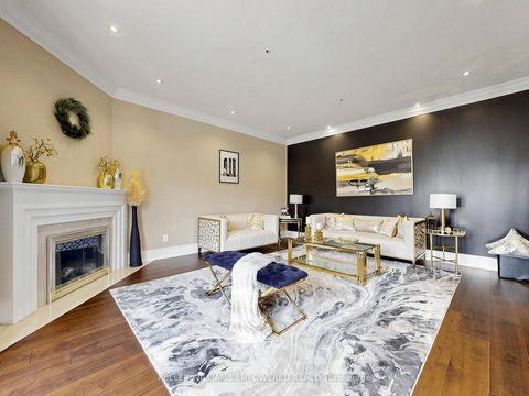 Photo 15 at 75 Rachelle Court, Kleinburg, Vaughan
