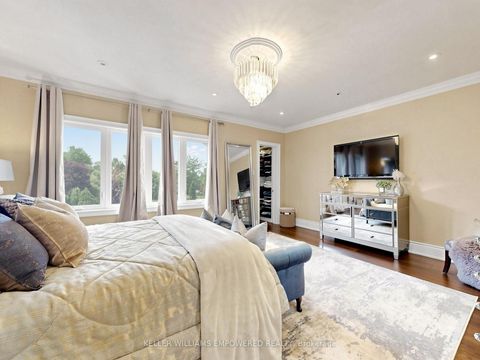 Photo 24 at 75 Rachelle Court, Kleinburg, Vaughan
