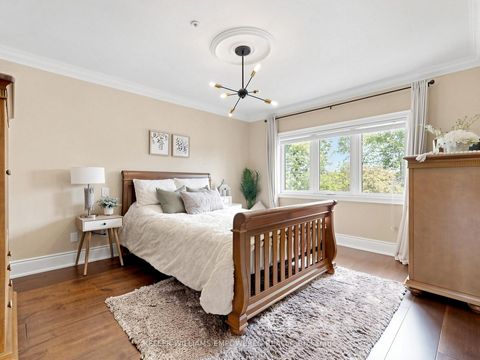 Photo 33 at 75 Rachelle Court, Kleinburg, Vaughan
