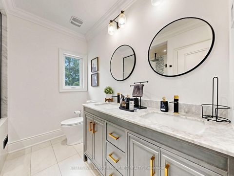 Photo 34 at 75 Rachelle Court, Kleinburg, Vaughan