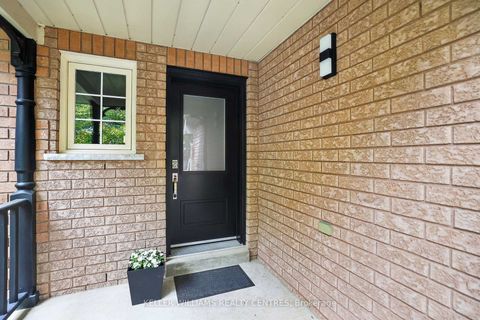 Photo 1 at 120 Woodroof Crescent, Bayview Wellington, Aurora