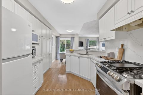 Photo 6 at 120 Woodroof Crescent, Bayview Wellington, Aurora