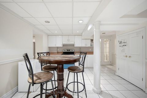 Photo 41 at 122 Verobeach Boulevard, Humbermede, Toronto