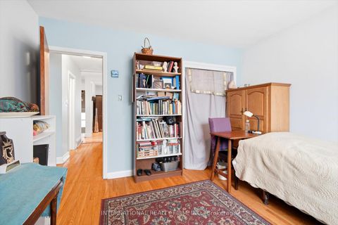 Photo 11 at 84 Hadrian Drive, Old Rexdale, Toronto