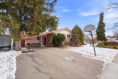 Photo 23 at 84 Hadrian Drive, Old Rexdale, Toronto