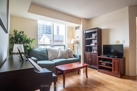 Photo 4 at 201 - 5940 Yonge Street, Newtonbrook West, Toronto