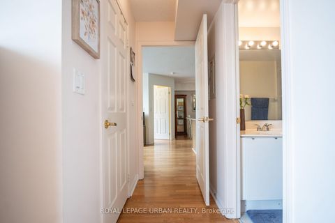 Photo 13 at 201 - 5940 Yonge Street, Newtonbrook West, Toronto