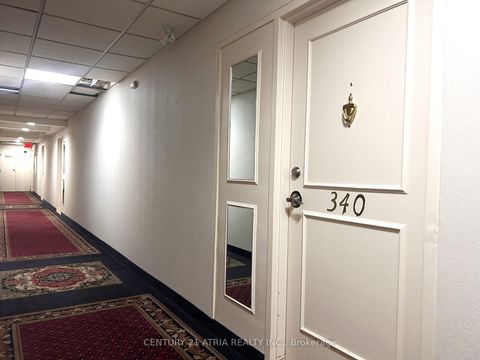 Photo 3 at 340 - 4005 Don Mills Road, Hillcrest Village, Toronto