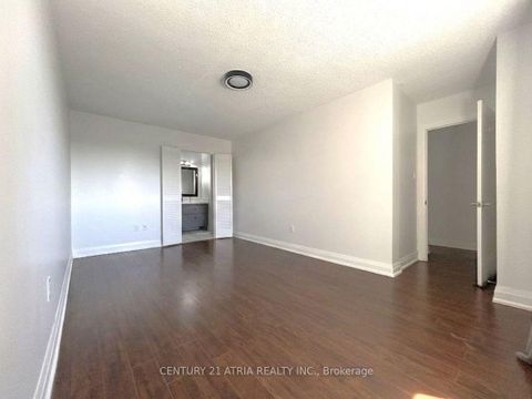 Photo 9 at 340 - 4005 Don Mills Road, Hillcrest Village, Toronto