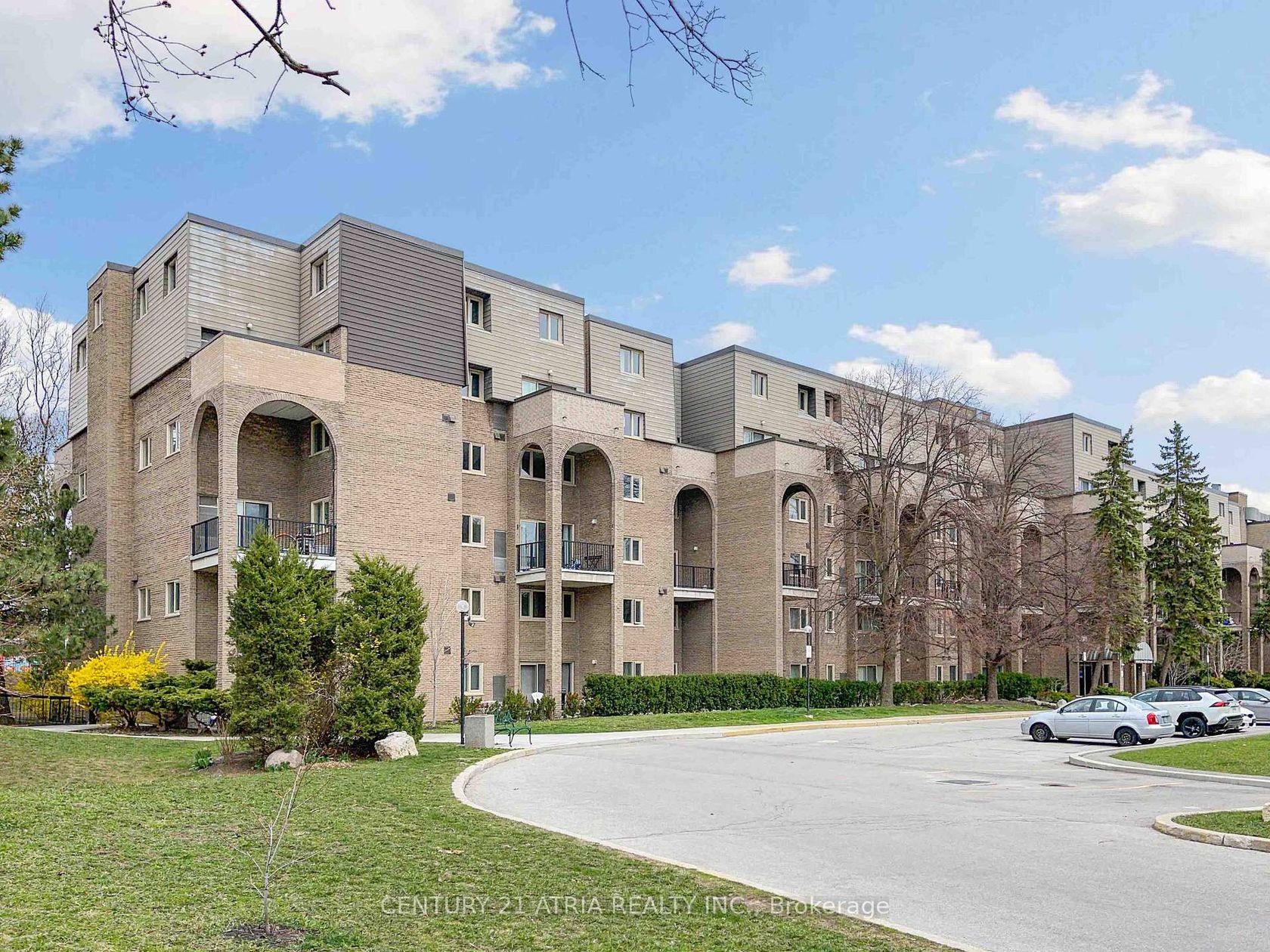 340 - 4005 Don Mills Road, Hillcrest Village, Toronto 